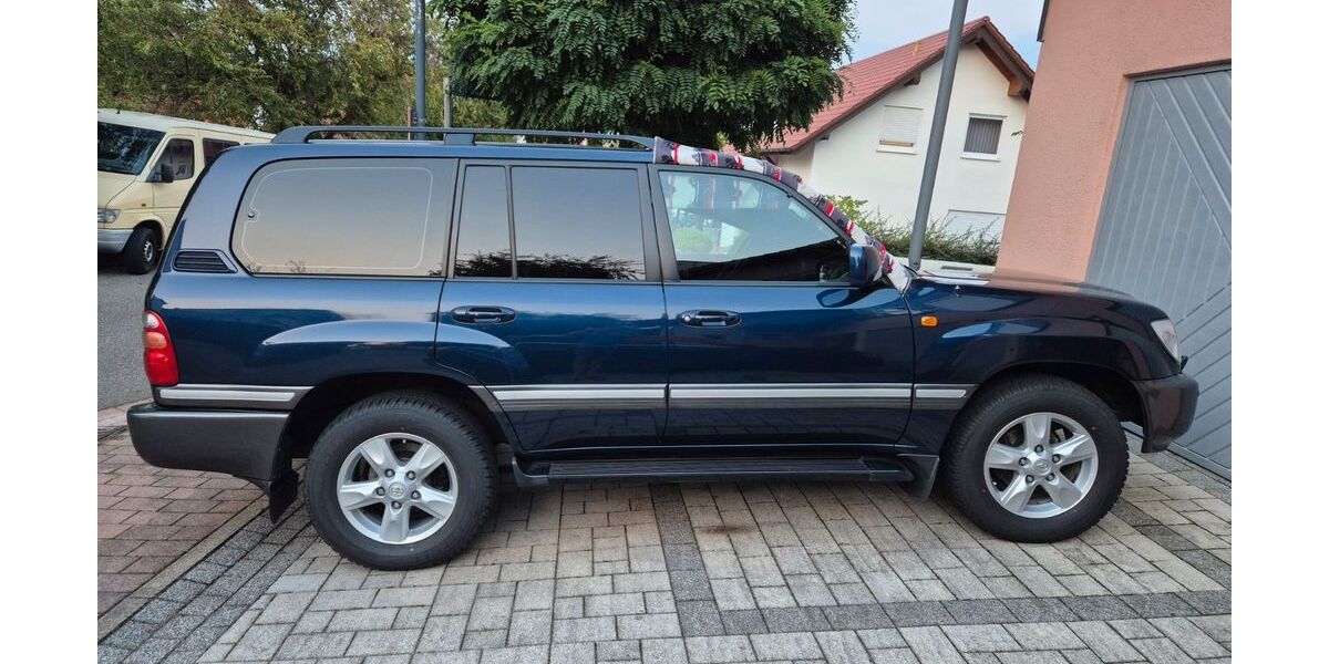 Toyota Land Cruiser 240.500 km 32.900 &euro; Sulzfeld (Baden) 75056