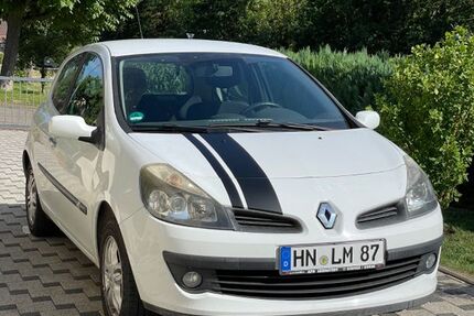 Renault Clio 140.000 km 2.000 &euro; Heilbronn 74072
