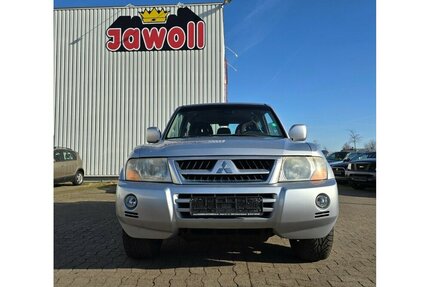 Mitsubishi Pajero 4X4 DI-D AT- 3 TÜR TÜV 4.27 AHK ALU KLIMAAU