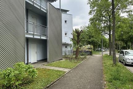 Wohnung Ludwigsburg Eglosheim - 1 Zimmer, 27 m&sup2;, 680&euro; | Angebot:26702630