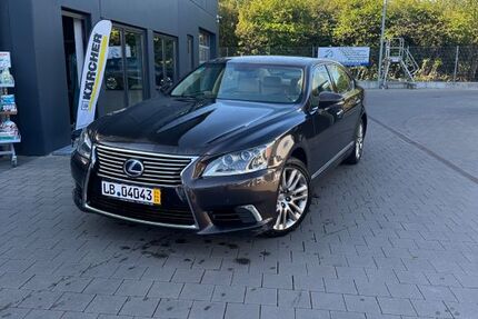 Lexus LS 600 245.000 km 24.499 &euro; Bönnigheim 74357