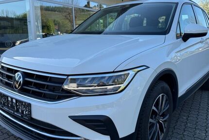 VW Tiguan 86.650 km 23.690 &euro; Beilstein 71717