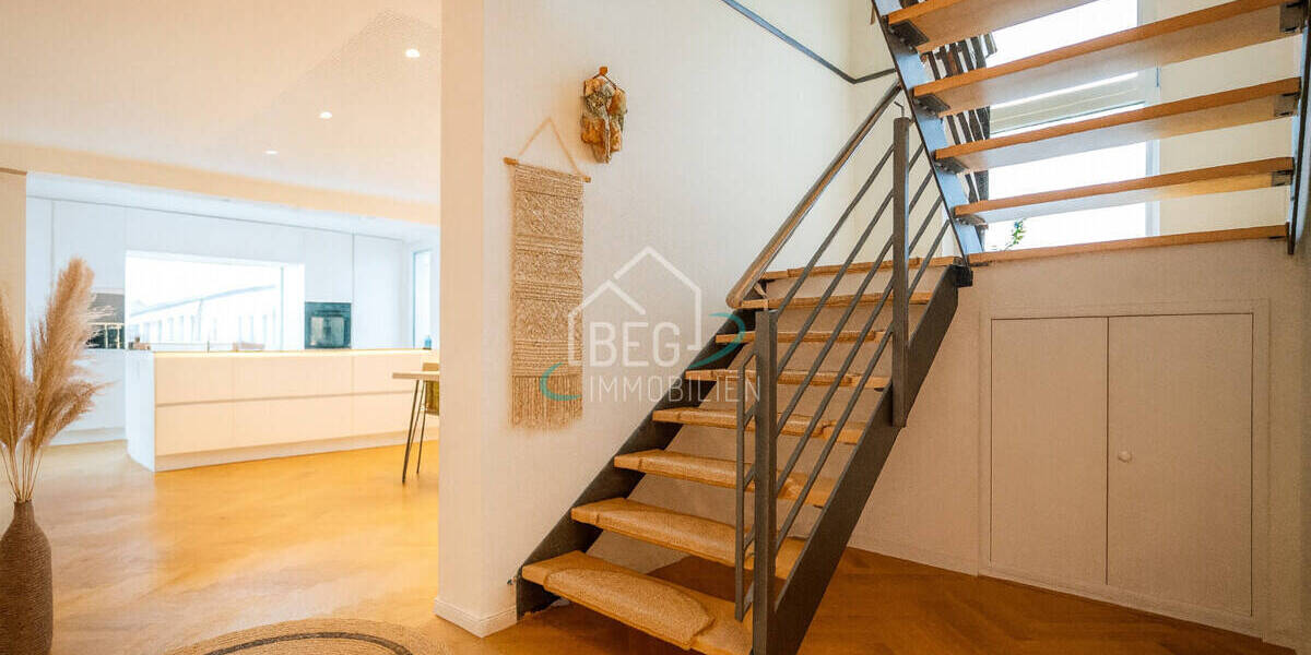 Einfamilienhaus Mainhardt - 5 Zimmer, 195 m&sup2;, 2.700&euro; | Angebot:26330441