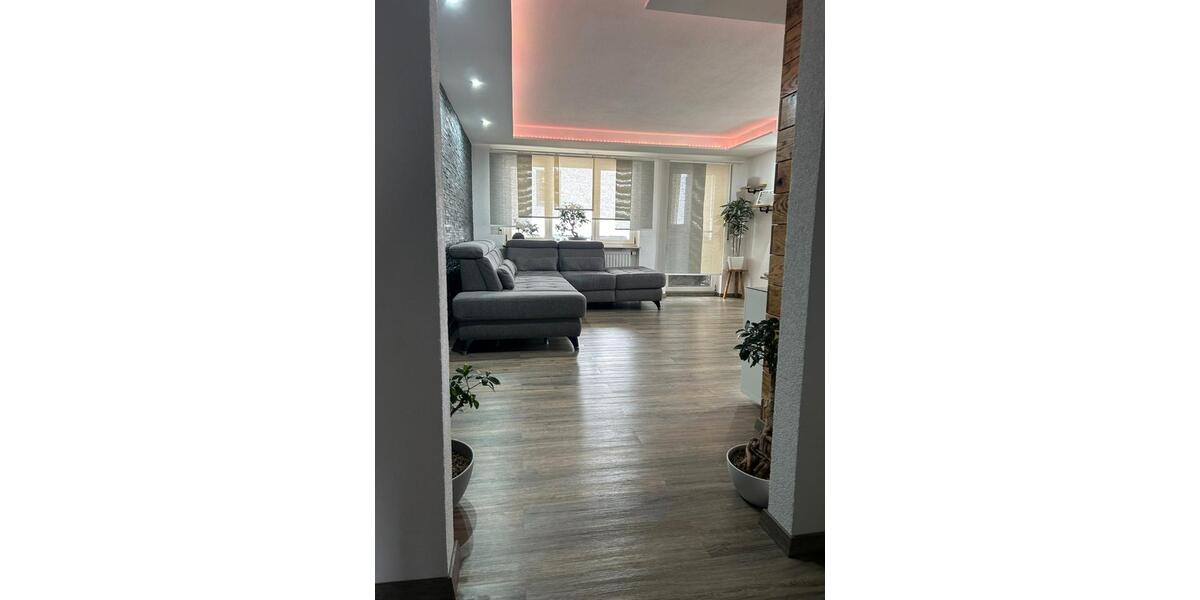 Etagenwohnung Bretzfeld - 3.5 Zimmer, 77 m&sup2;, 285.000&euro; | Angebot:27085523
