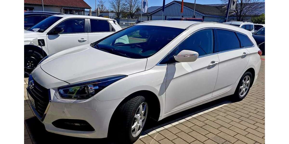 Hyundai i40 98.774 km 9.999 &euro; Aspach 71546
