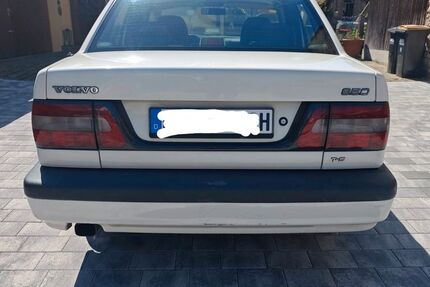 Volvo 850 142.000 km 13.900 &euro; Offenau 74254