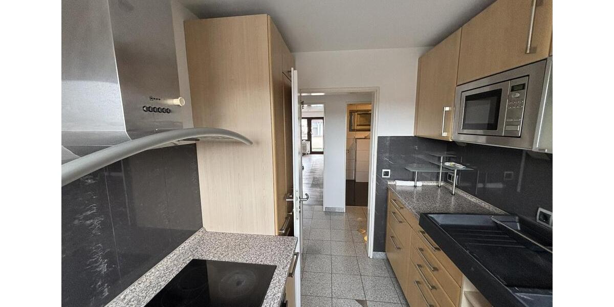 Etagenwohnung Freiberg am Neckar - 3 Zimmer, 75 m&sup2;, 249.000&euro; | Angebot:25512743