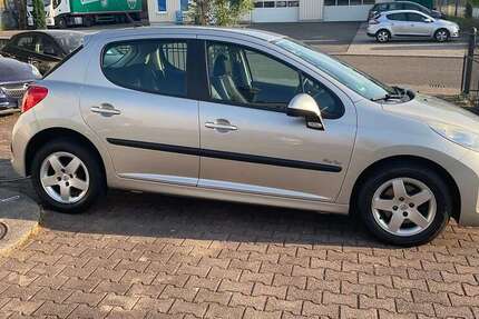 Peugeot 207 55.555 km 5.950 &euro; Erlenbach 74235