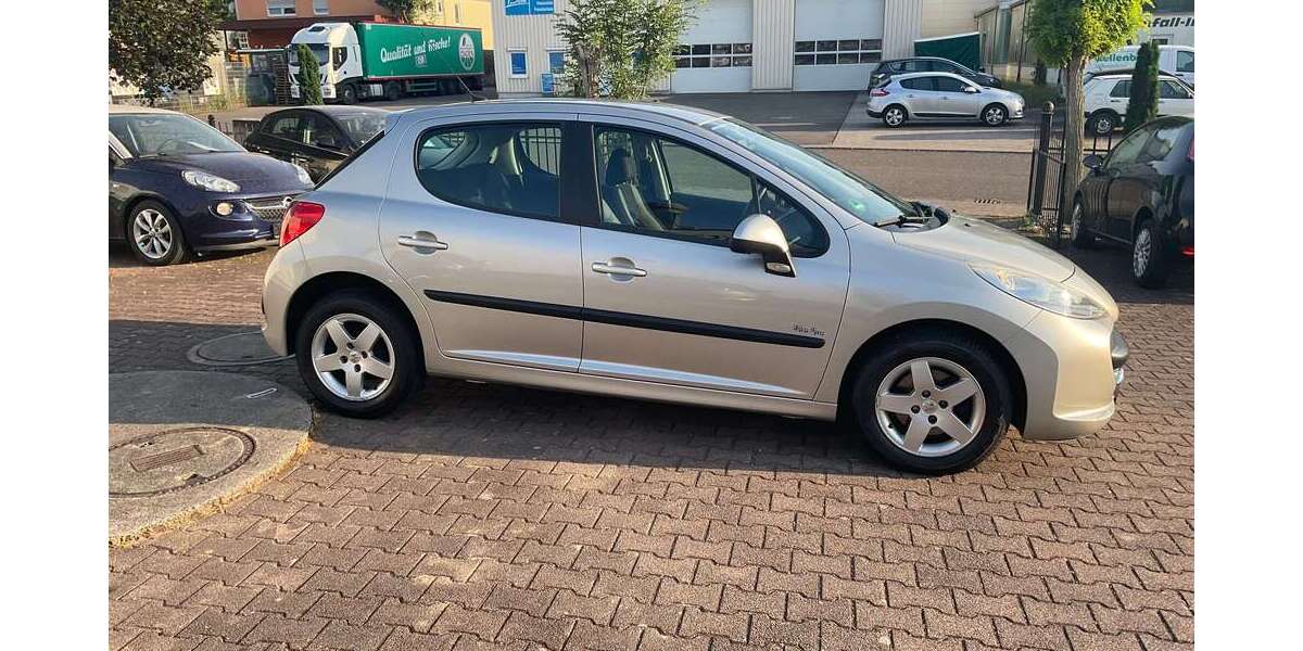 Peugeot 207 55.555 km 5.950 &euro; Erlenbach 74235