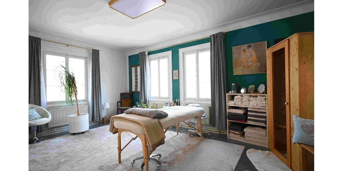 Wohnung, derzeit als Büro genutzt, im ersten OG in Vaihingen zu verkaufen. - Erdgeschoßwohnung Vaihingen Vaihingen-Stadt | Angebot:26292390