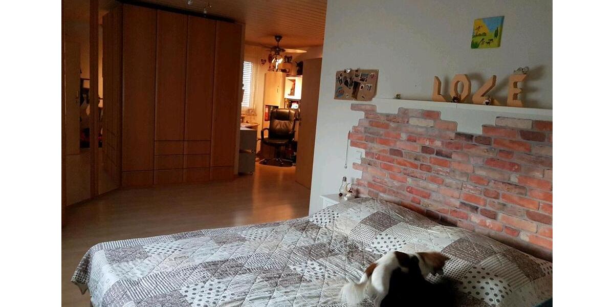 Mehrfamilienhaus, Wohnhaus Schefflenz - 8 Zimmer, 220 m&sup2;, 498.000&euro; | Angebot:26145064