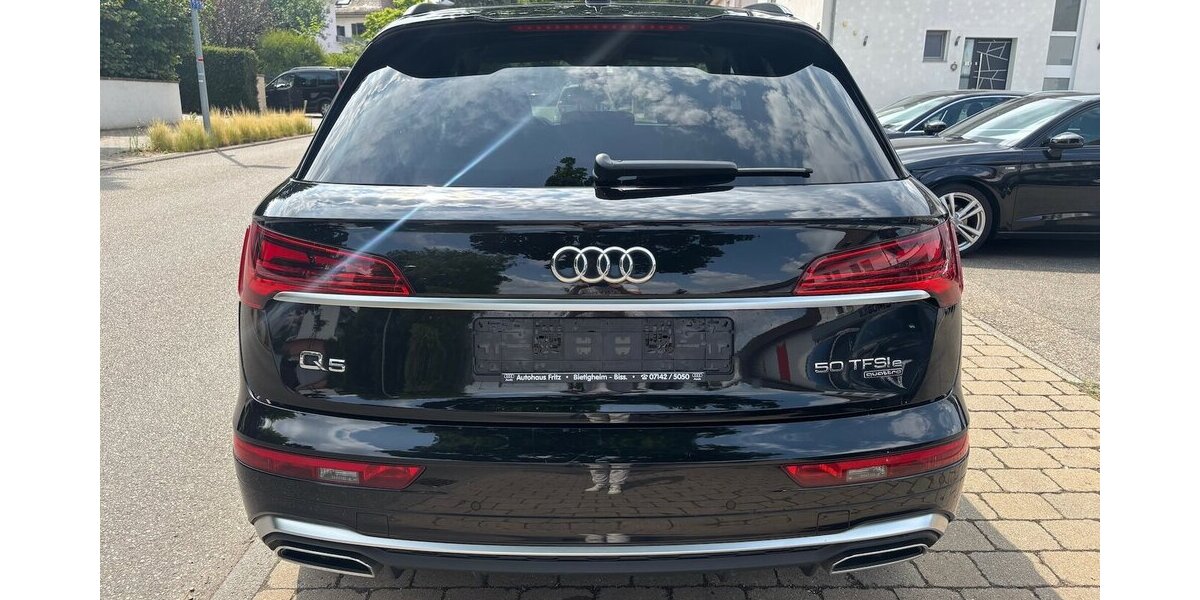 Audi Q5 50 TFSI e quattro S line 127.500 km 25.990 &euro; Neckarsulm 74172