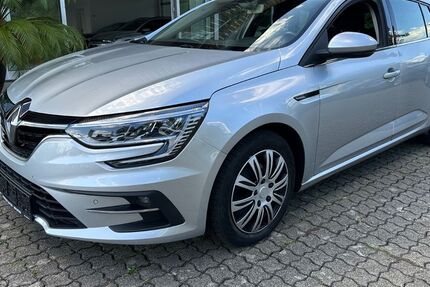 Renault Megane 136.401 km 9.950 &euro; Beilstein 71717