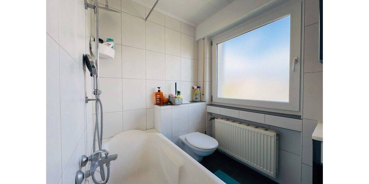 Reihenmittelhaus Sachsenheim / Kleinsachsenheim Kleinsachsenheim - 4 Zimmer, 103 m&sup2;, 395.000&euro; | Angebot:26904091