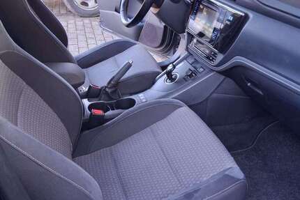 Toyota Auris 138.300 km 12.500 &euro; Neudenau 74861