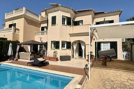 Haus zum Kaufen in Puig de ros 830.000 € 235 m²