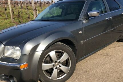 Chrysler 300C 312.000 km 1.800 € Heilbronn 74080