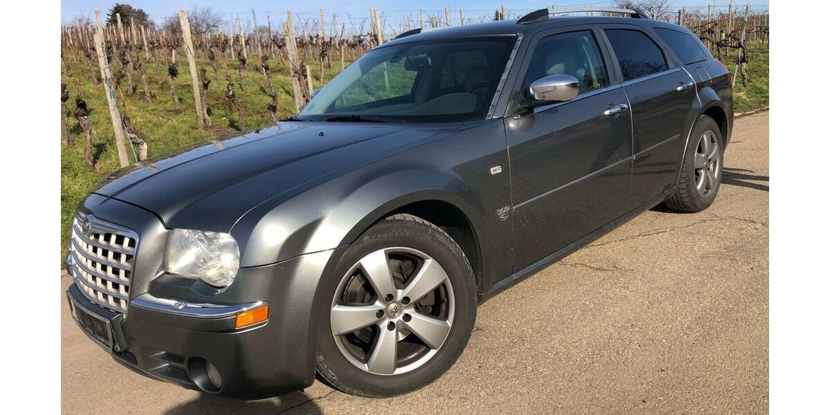 Chrysler 300C 312.000 km 2.500 € Heilbronn 74080