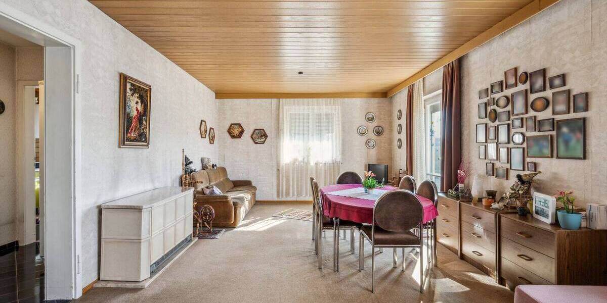 Etagenwohnung Ludwigsburg Poppenweiler - 6 Zimmer, 137 m&sup2;, 349.000&euro; | Angebot:24049972