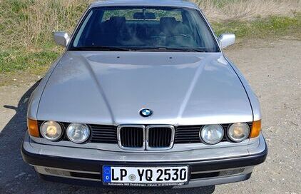 BMW 730