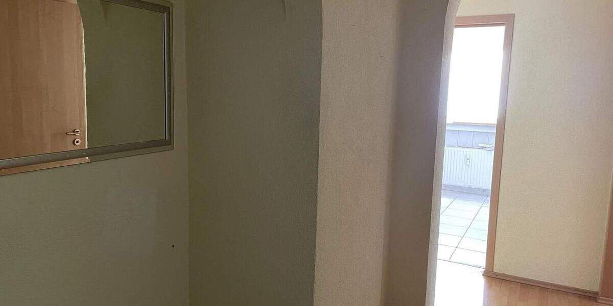 Etagenwohnung Ludwigsburg Eglosheim - 3 Zimmer, 74 m&sup2;, 280.000&euro; | Angebot:24061943