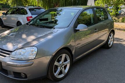 VW Golf 220.420 km 2.200 &euro; Erlenbach 74235