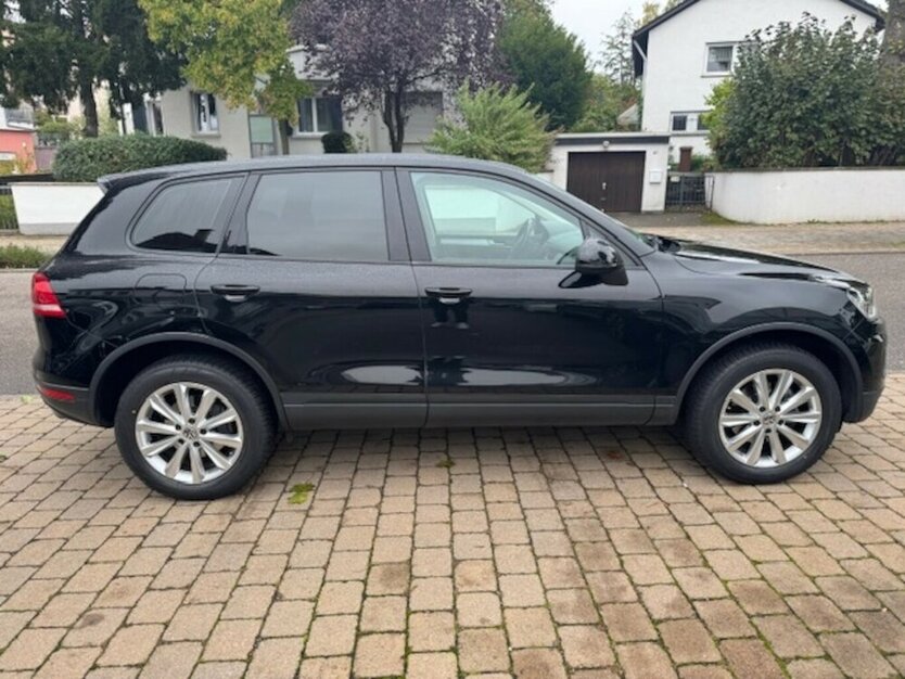 VW Touareg 3.0 V6 TDI Terrain Tech 4 Motion 161.000 km 17.990 € Neckarsulm 74172