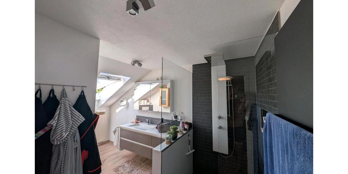 Reihenhaus Talheim - 6 Zimmer, 175 m&sup2;, 2.000&euro; | Angebot:27620324