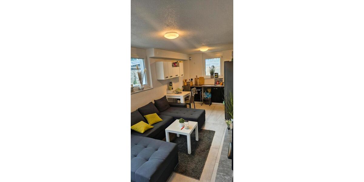 Etagenwohnung Sulzfeld - 2 Zimmer, 40 m&sup2;, 500&euro; | Angebot:25615145