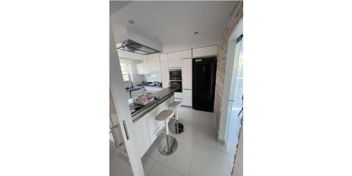 Doppelhaushälfte Heilbronn Kernstadt - 5 Zimmer, 150 m&sup2;, 2.400&euro; | Angebot:25944487