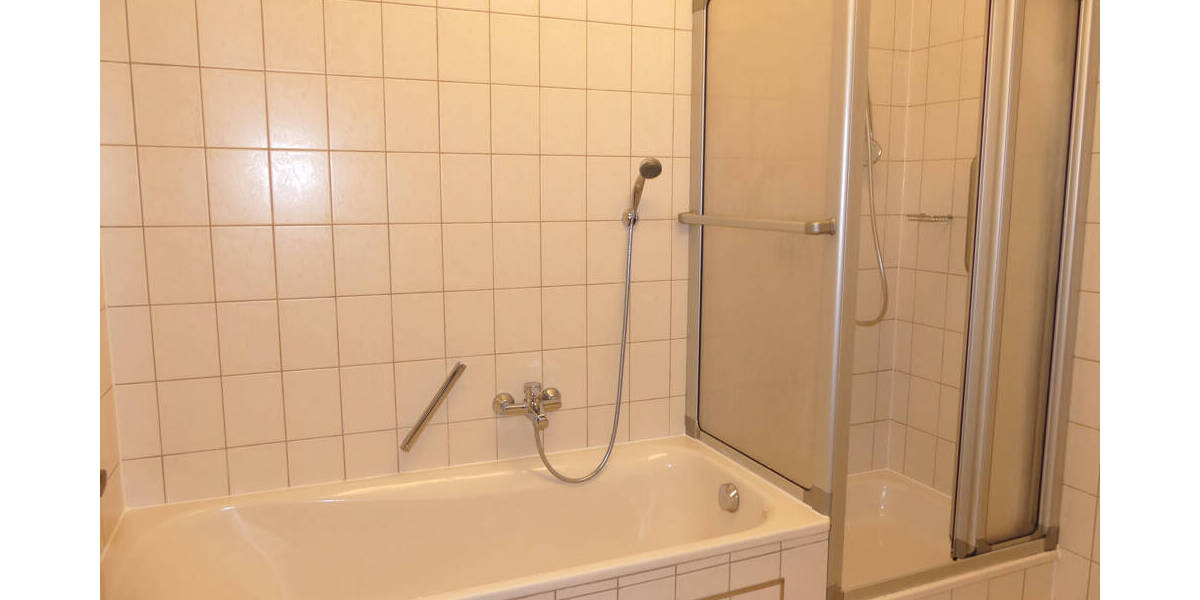 Etagenwohnung Freiberg am Neckar Heutingsheim - 2 Zimmer, 58 m&sup2;, 780&euro; | Angebot:26787818