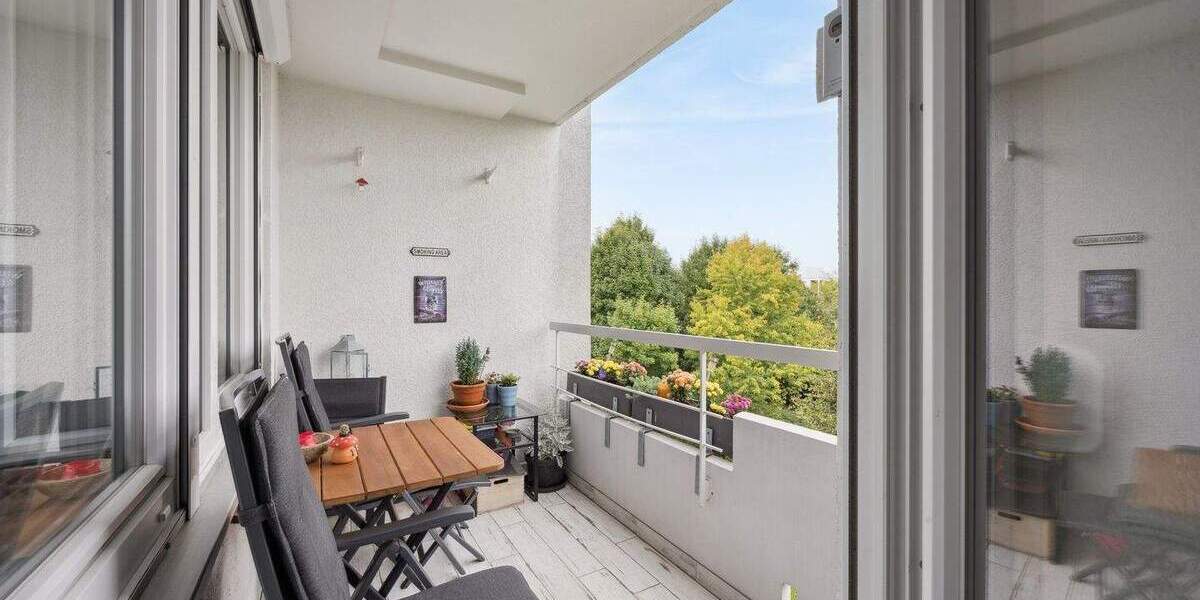 Etagenwohnung Ludwigsburg Eglosheim - 2 Zimmer, 64 m&sup2;, 219.000&euro; | Angebot:23979932