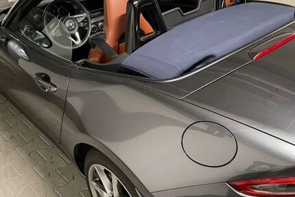 Mazda MX-5 9.808 km 30.900 &euro; Ludwigsburg 71640