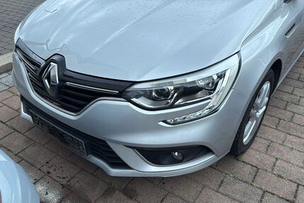 Renault Megane 67.000 km 8.500 &euro; Oedheim 74229