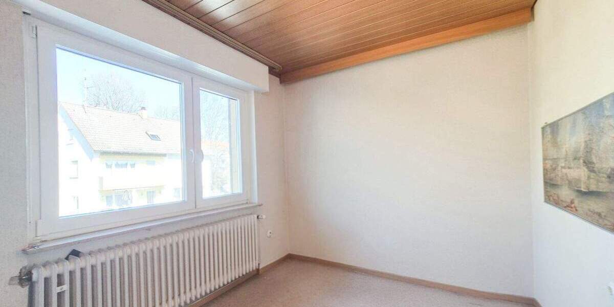 Doppelhaushälfte Ludwigsburg Eglosheim - 8 Zimmer, 168 m&sup2;, 499.500&euro; | Angebot:25749261