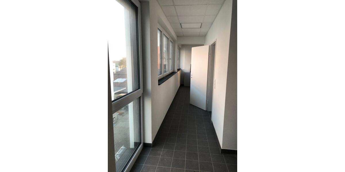 150m² Praxis Büroräume ab 01.02 26 In Leingarten zu verpachten zimmer