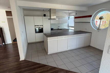 Wohnung Bietigheim-Bissingen Bietigheim - 4 Zimmer, 137 m&sup2;, 1.900&euro; | Angebot:26290171