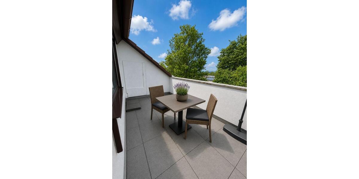Dachgeschoßwohnung Öhringen - 3 Zimmer, 77 m&sup2;, 269.000&euro; | Angebot:26926476