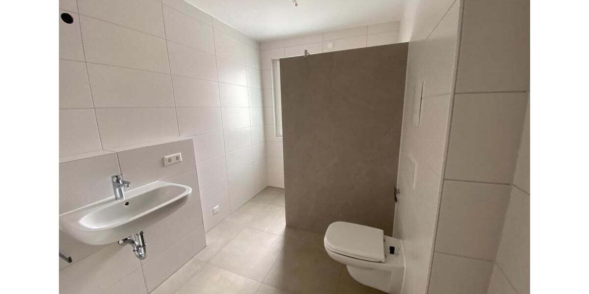 Etagenwohnung Gemmingen - 3 Zimmer, 83 m&sup2;, 1.025&euro; | Angebot:26248967
