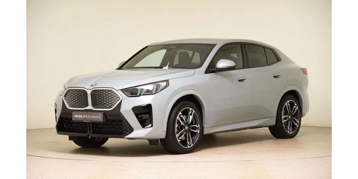 BMW iX2 9.900 km 47.960 &euro; Ellhofen 74248