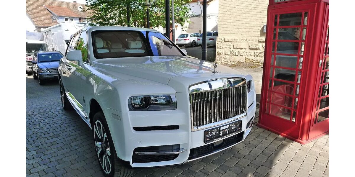 Rolls Royce Cullinan 34.000 km 319.900 € Heilbronn 74076