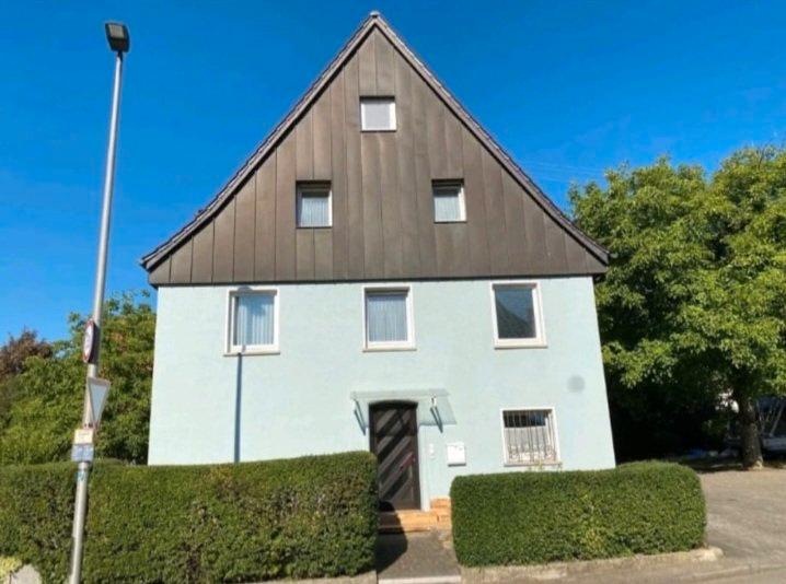 Doppelhaushälfte Backnang - 7 Zimmer, 175 m&sup2;, 330.000&euro; | Angebot:26803132