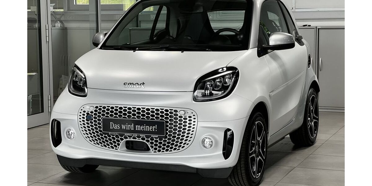 Smart ForTwo 6.536 km 18.870 &euro; Asperg 71679