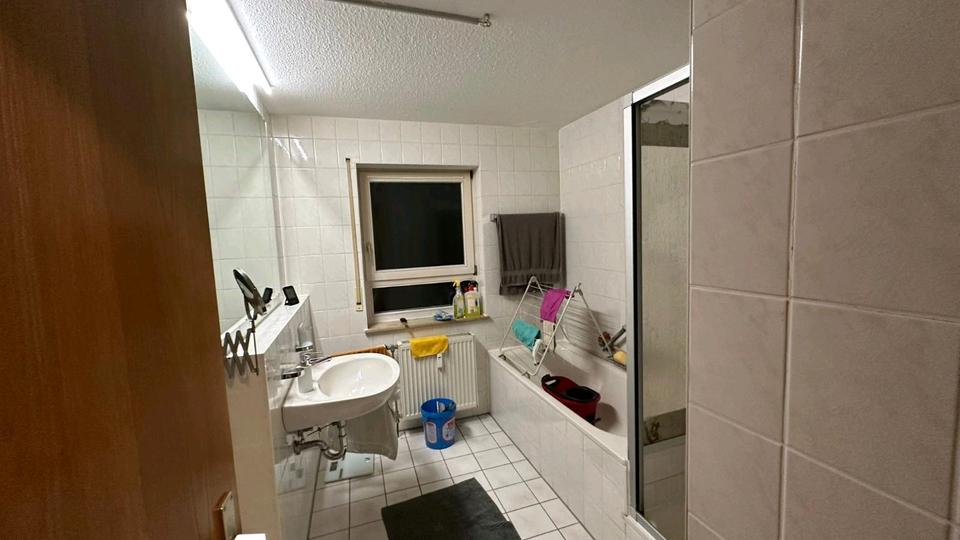 Etagenwohnung Bretzfeld - 3 Zimmer, 76 m&sup2;, 900&euro; | Angebot:25594081