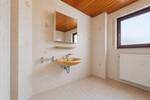 Etagenwohnung Kirchheim am Neckar - 4 Zimmer, 119 m&sup2;, 260.000&euro; | Angebot:26869039