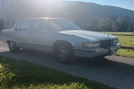 Cadillac Fleetwood 159.000 km 7.500 € Sulzbach an der Murr 71560