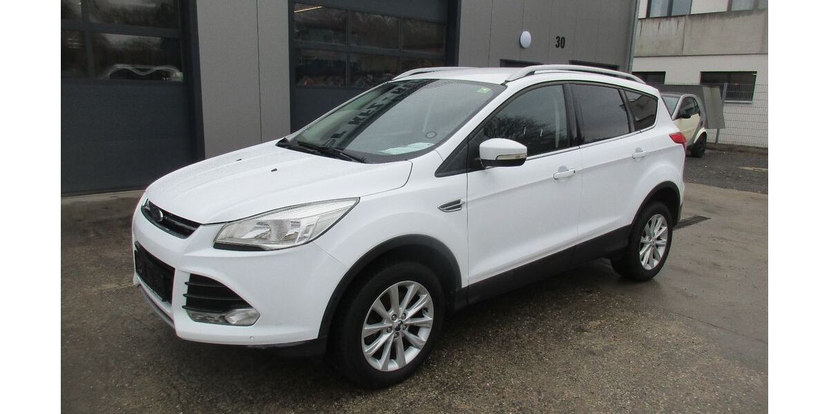 Ford Kuga 100.000 km 12.490 &euro; Heilbronn 74081