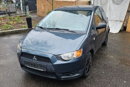 Mitsubishi Colt 149.022 km 2.350 &euro; Heilbronn 74078