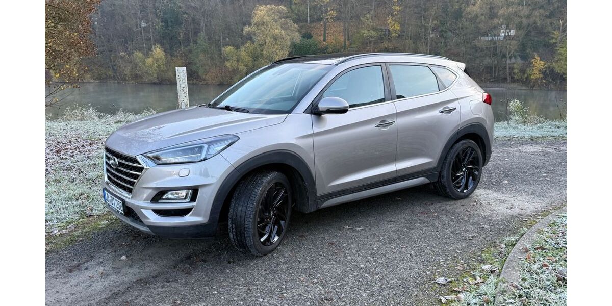 Hyundai TUCSON 114.850 km 17.990 &euro; Mundelsheim 74395