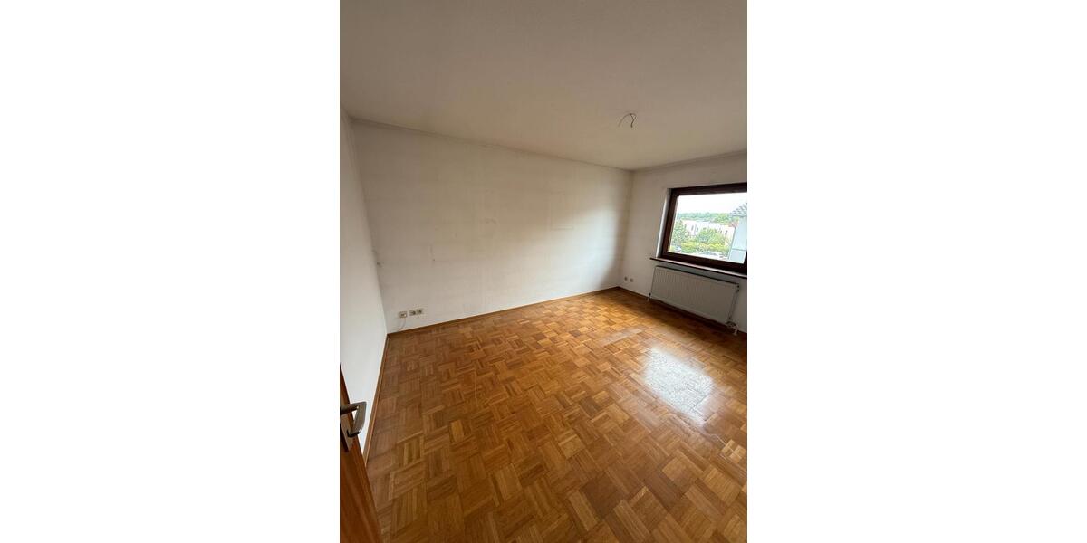 Doppelhaushälfte Neckarsulm - 8 Zimmer, 133 m&sup2;, 485.000&euro; | Angebot:26727353